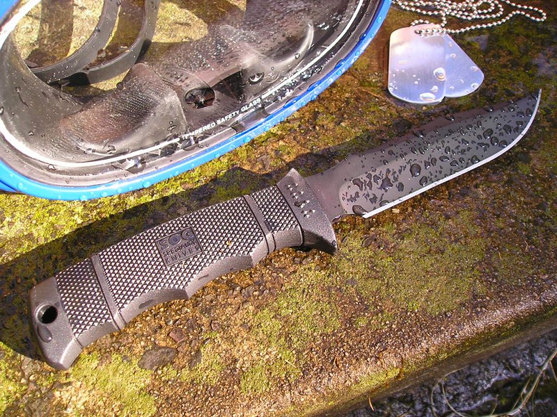 SOG Knives Collectors Seal Pup Elite